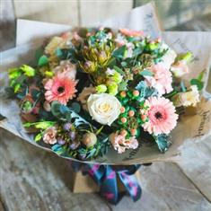 Seashell Hand-Tied Bouquet