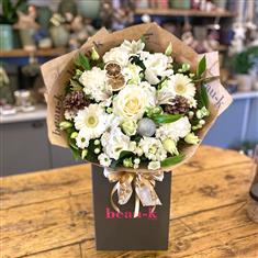 Small Winter White Bouquet